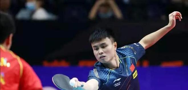 同时迅速指 同时迅速指